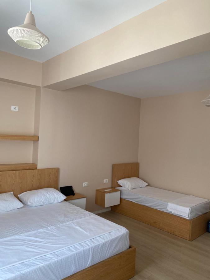 Saranda Apartments Esterno foto