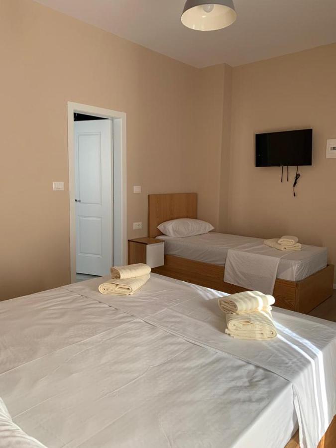 Saranda Apartments Esterno foto