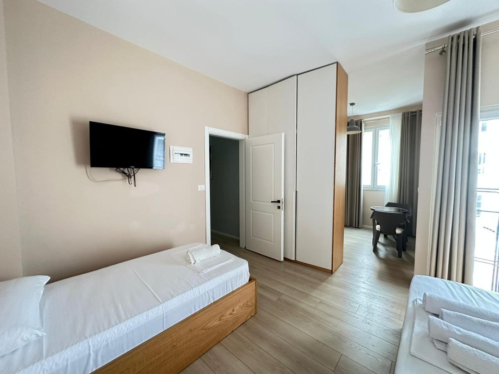 Saranda Apartments Esterno foto